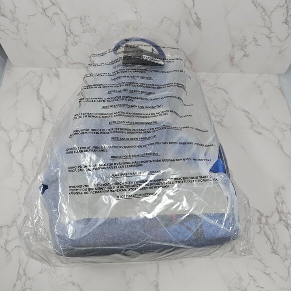 NWT Loungefly Disney Little Mermaid Mini Backpack Ariel Kiss The Girl chibi - Picture 6 of 7